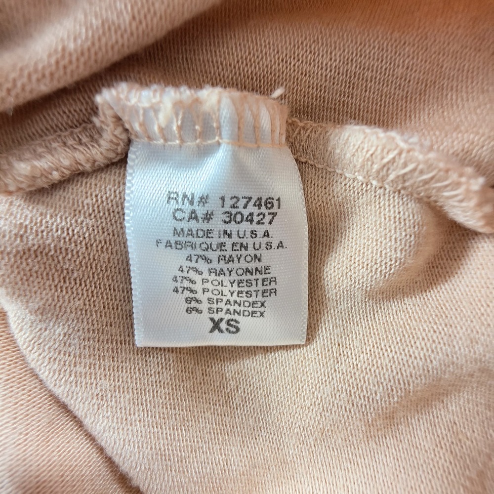 WILDFOX Blush Pink Caffiene Dream V-Neck Sweater Size XS Coquette Oversized - Picture 7 of 11